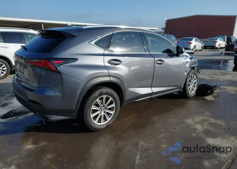 2020 Lexus Nx 300 z USA, uszkodzony, nr VIN JTJDARBZ0L5009039